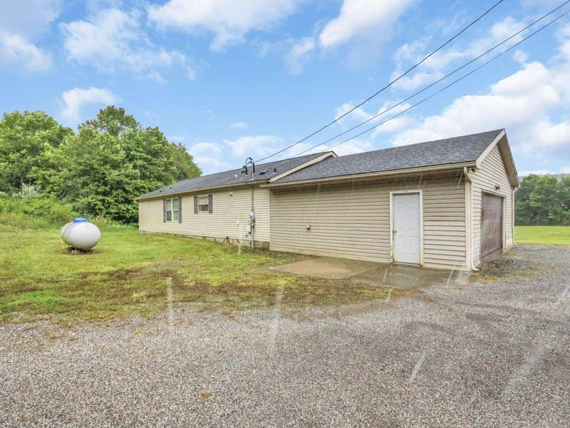 14090 Glenwood Road, Cumberland, OH 43732 Photo 39