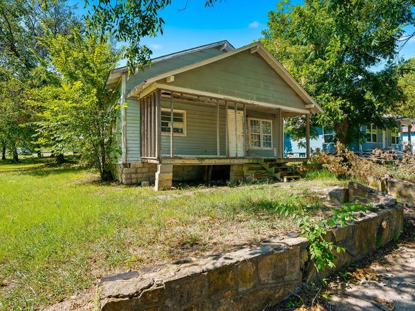 315 E 15th , Ada, OK 74820