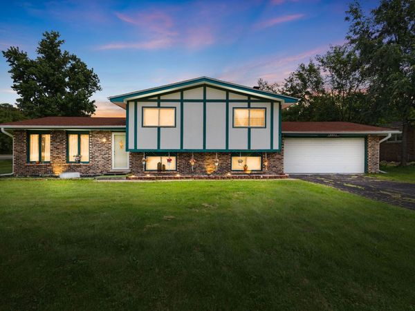 5501 S WASHINGTON Street , Hinsdale, IL 60521