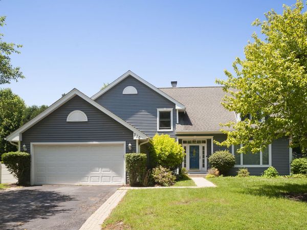 310 Chesterfield Lane , Vernon Hills, IL 60061