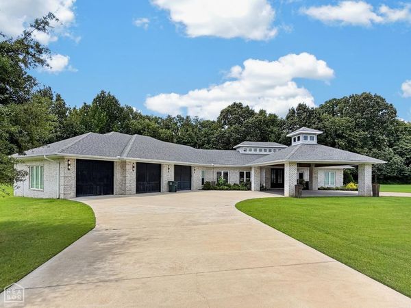 122 County Road 7185, Jonesboro, AR 72405