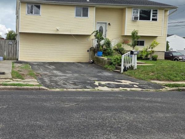 Brentwood, NY 11717