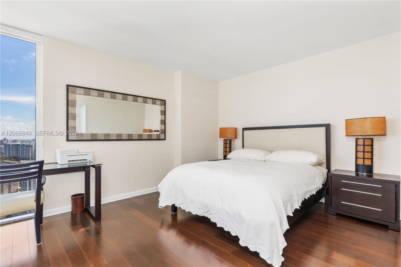 1850 S Ocean Dr , Unit 4404, Hallandale Beach, FL 33009 Photo