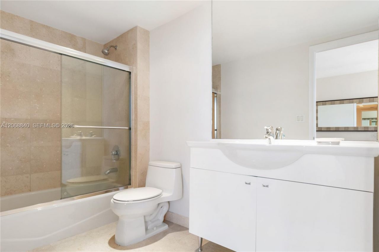 1850 S Ocean Dr , Unit 4404, Hallandale Beach, FL 33009 Photo