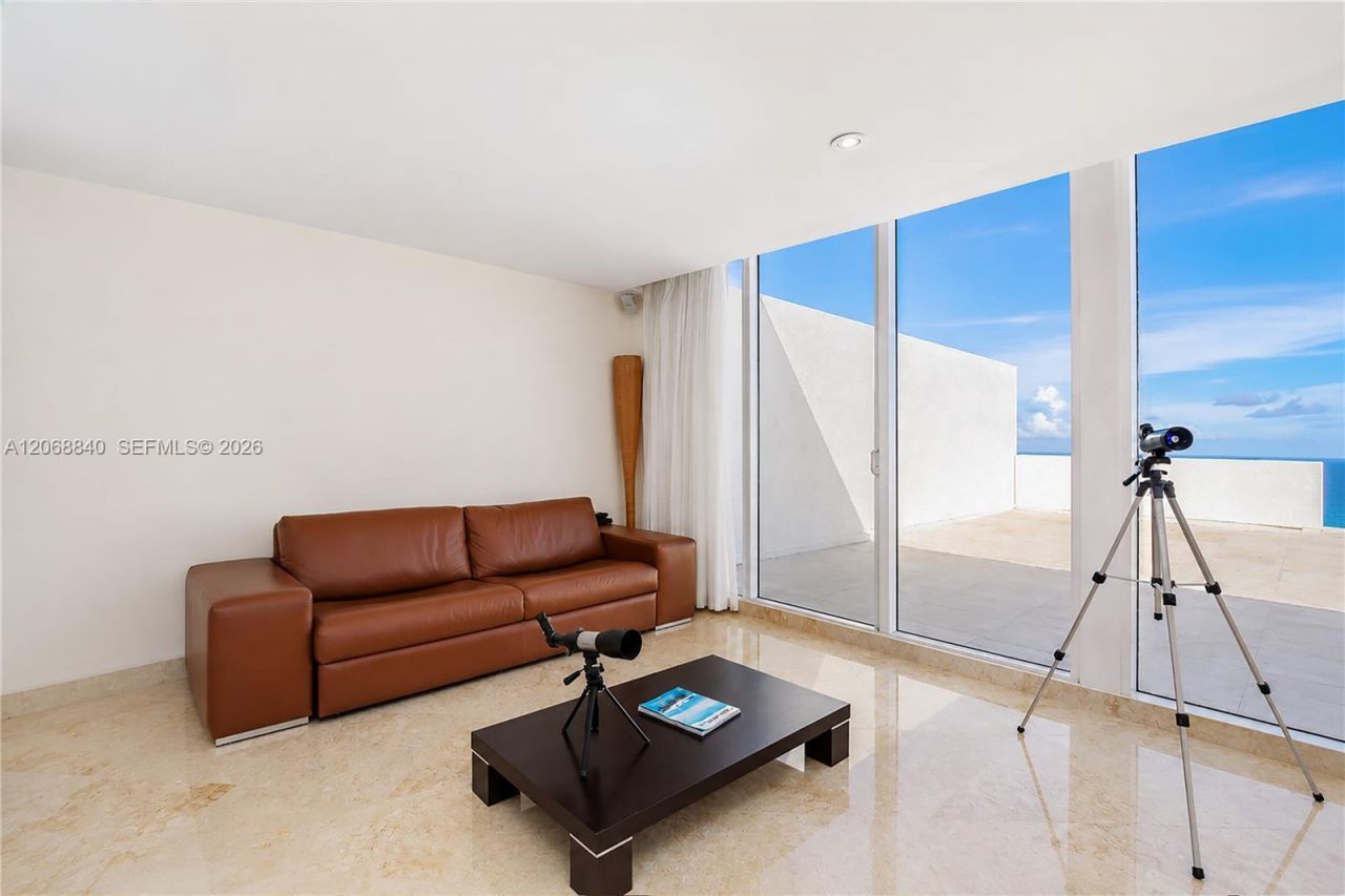 1850 S Ocean Dr , Unit 4404, Hallandale Beach, FL 33009 Photo