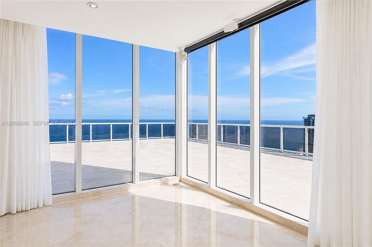 1850 S Ocean Dr , Unit 4404, Hallandale Beach, FL 33009 Photo