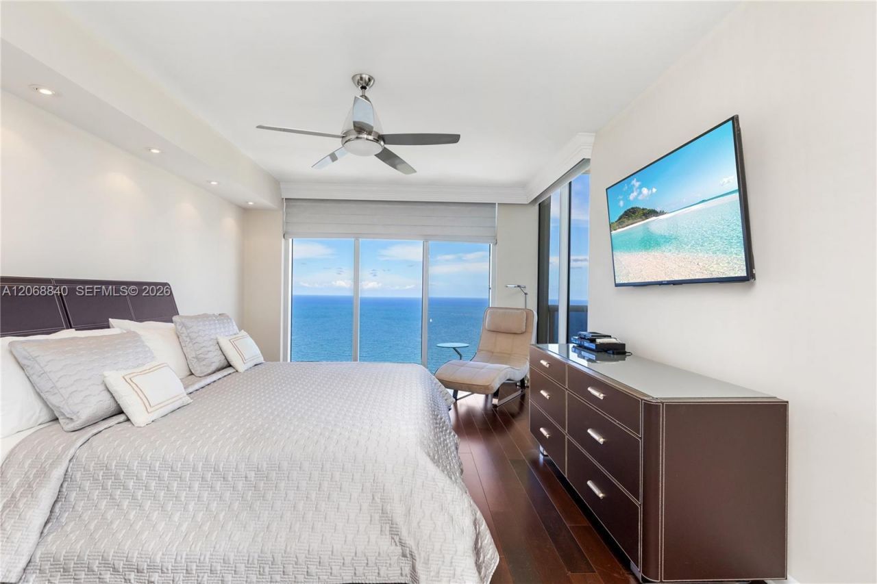 1850 S Ocean Dr , Unit 4404, Hallandale Beach, FL 33009 Photo