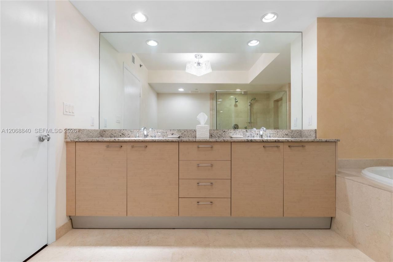 1850 S Ocean Dr , Unit 4404, Hallandale Beach, FL 33009 Photo