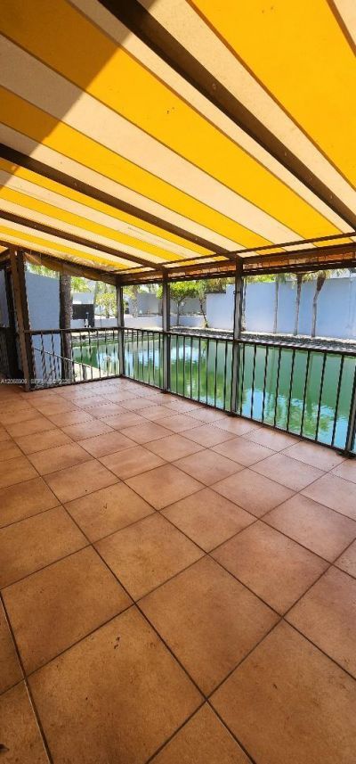 16504 Bridge End Rd , Unit 16504, Miami Lakes, FL 33014 Photo