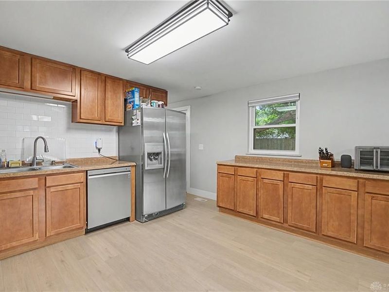 6798 Arnold Avenue, Enon Vlg, OH 45323 Photo 12