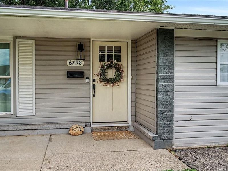 6798 Arnold Avenue, Enon Vlg, OH 45323 Photo 3