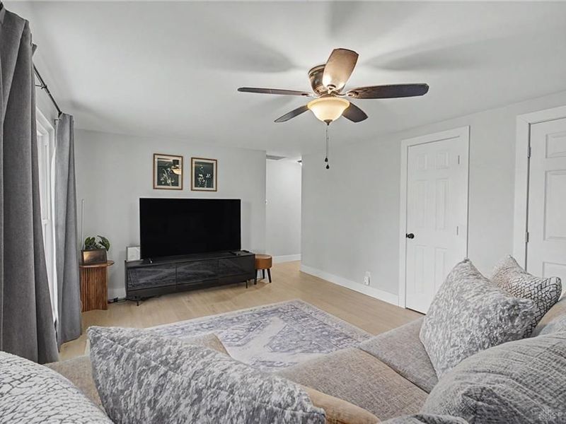 6798 Arnold Avenue, Enon Vlg, OH 45323 Photo 6