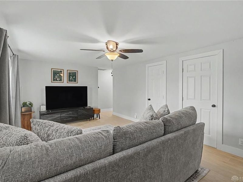 6798 Arnold Avenue, Enon Vlg, OH 45323 Photo 7