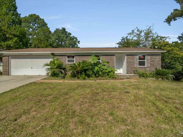 4537 Tradewinds Pl, Pensacola, FL 32514