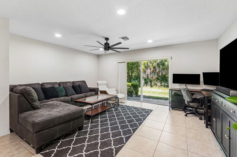 2764 SE Birmingham Drive, Stuart, FL 34994 Photo