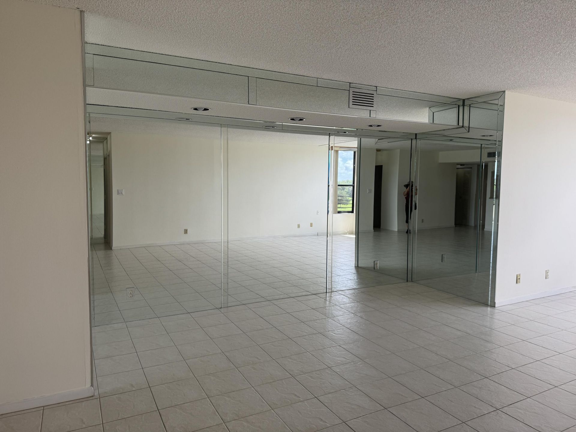 2766 S Carambola Circle S, Unit 406, Coconut Creek, FL 33066 Photo