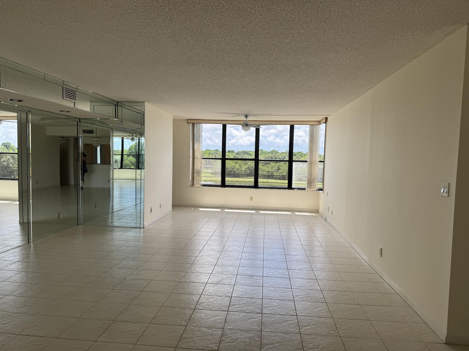 2766 S Carambola Circle S, Unit 406, Coconut Creek, FL 33066 Photo