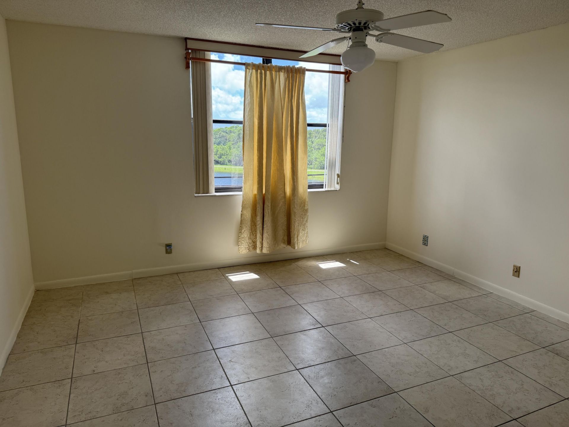 2766 S Carambola Circle S, Unit 406, Coconut Creek, FL 33066 Photo