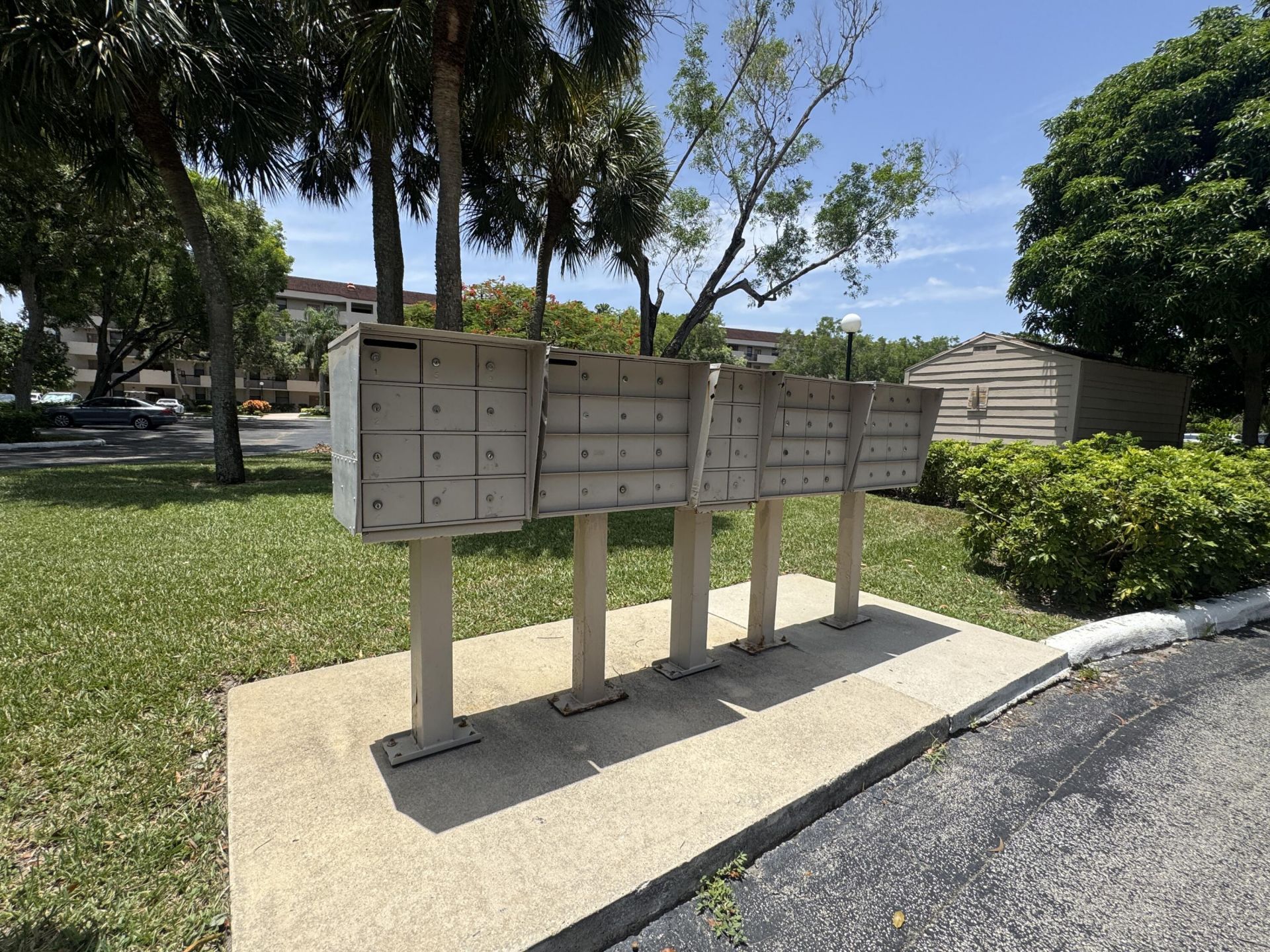 2766 S Carambola Circle S, Unit 406, Coconut Creek, FL 33066 Photo
