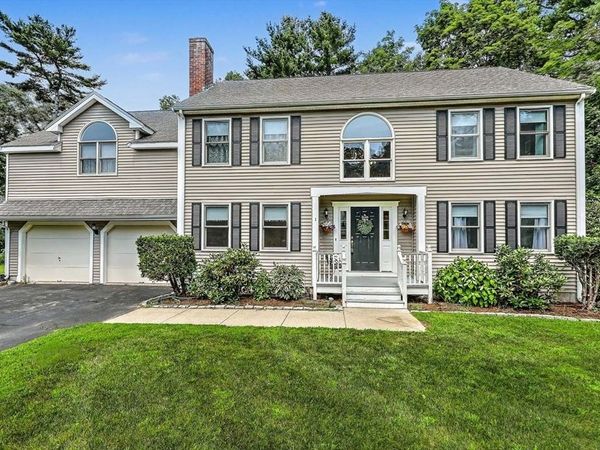 1 Greenwood Dr, Millis, MA 02054