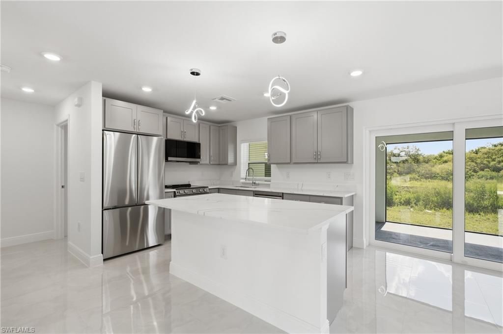 645 Whitmore Loop, Lehigh Acres, FL 33972 Photo