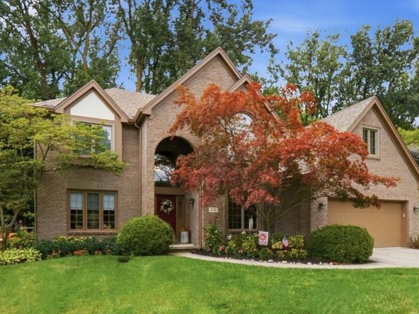 2573 Wimbledon Park Boulevard , Toledo, OH 43617