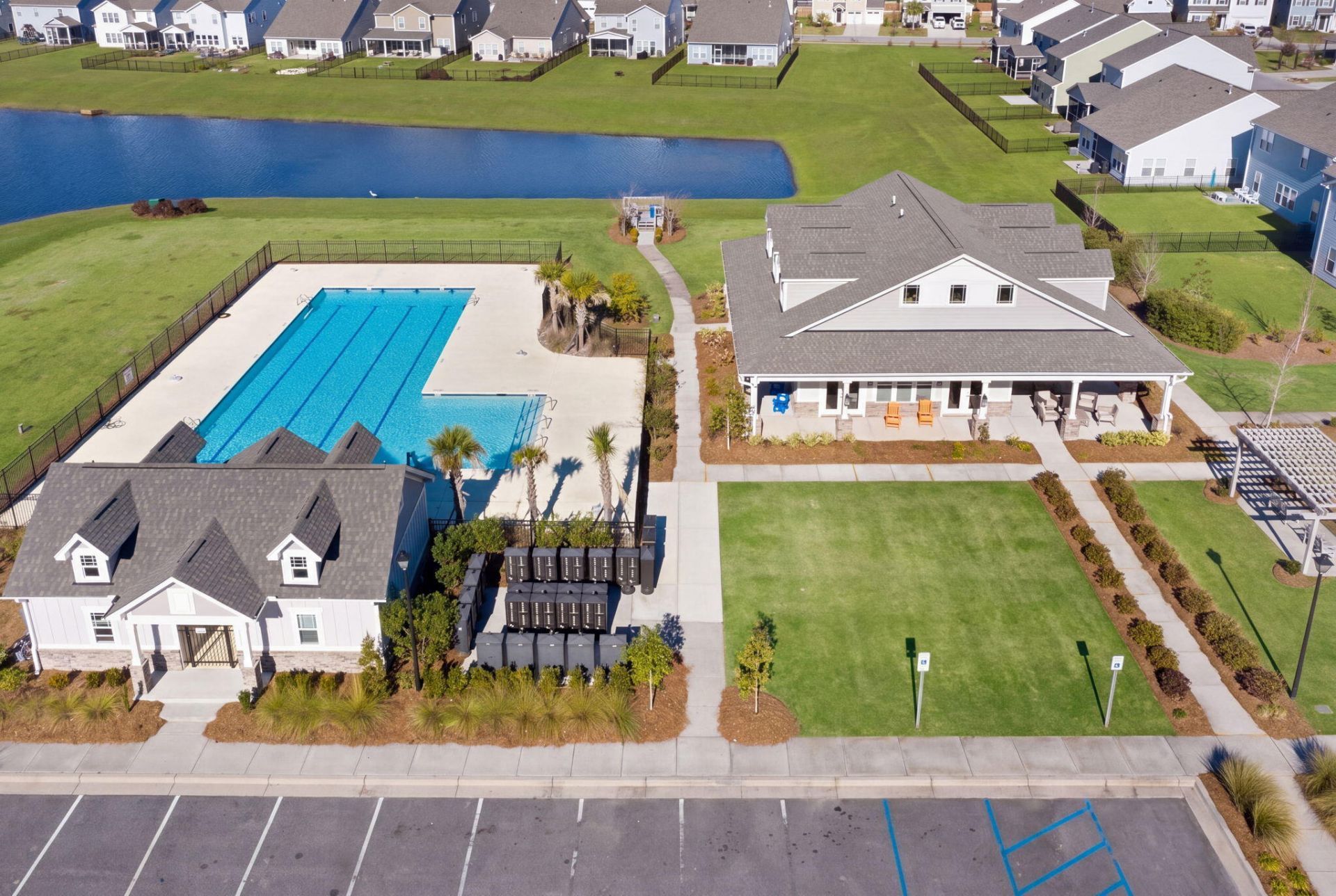 492 Fox Sparrow Court Photo 43
