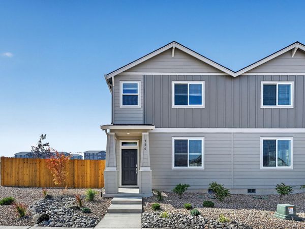 726 NW Varnish Place, Redmond, OR 97756