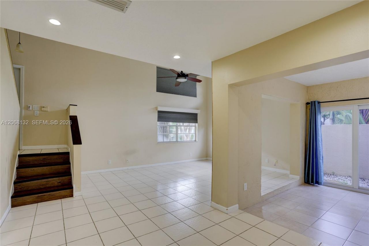 6659 Via Regina , Unit 7, Boca Raton, FL 33433 Photo