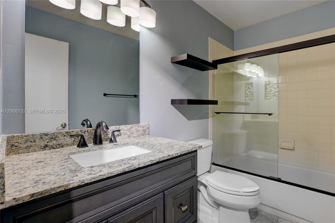 6659 Via Regina , Unit 7, Boca Raton, FL 33433 Photo