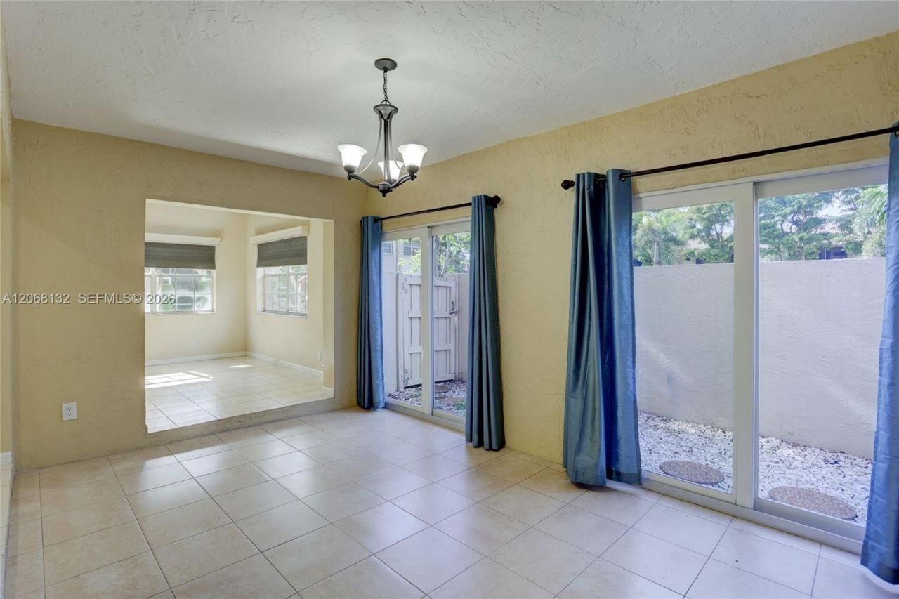6659 Via Regina , Unit 7, Boca Raton, FL 33433 Photo
