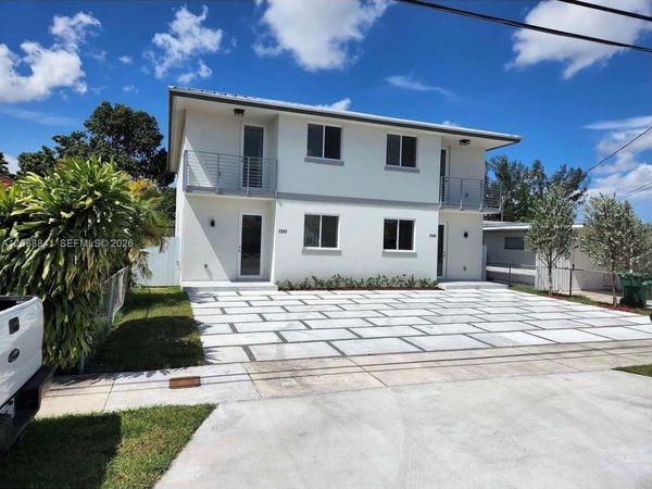 7245 SW 21st St, Unit #, Miami, FL 33155