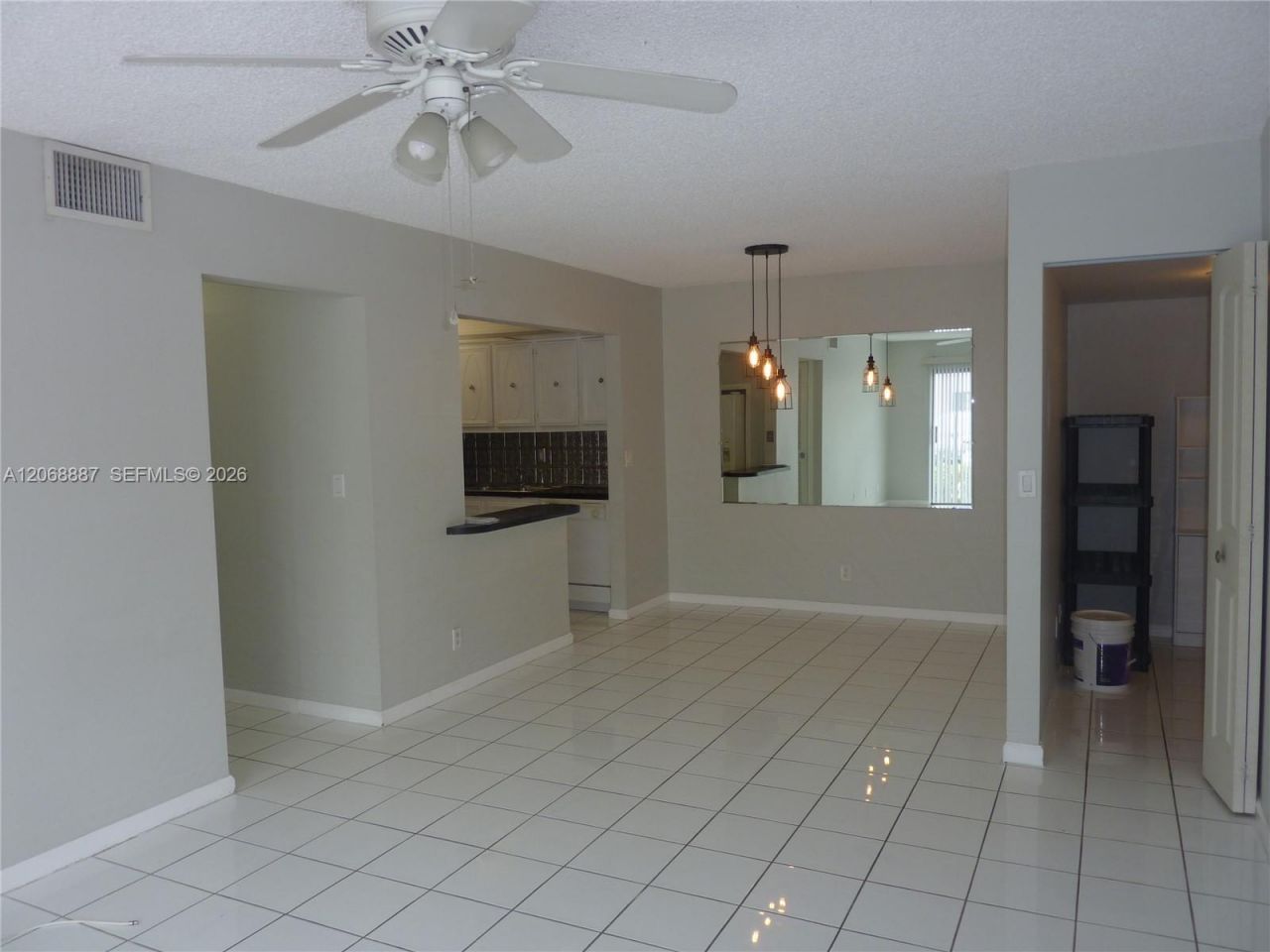 180 Cypress Club Dr, Unit 811, Pompano Beach, FL 33060 Photo
