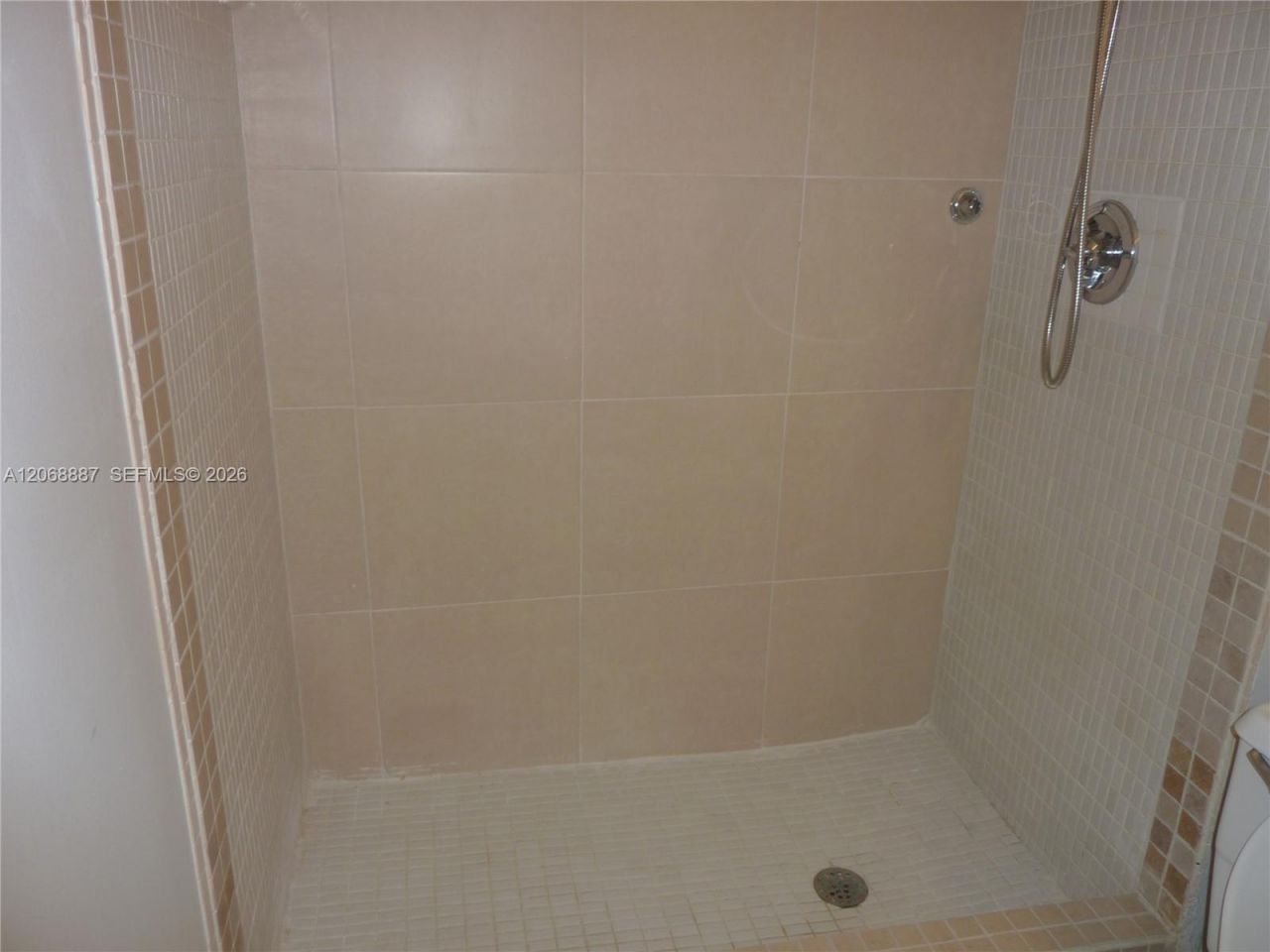 180 Cypress Club Dr, Unit 811, Pompano Beach, FL 33060 Photo