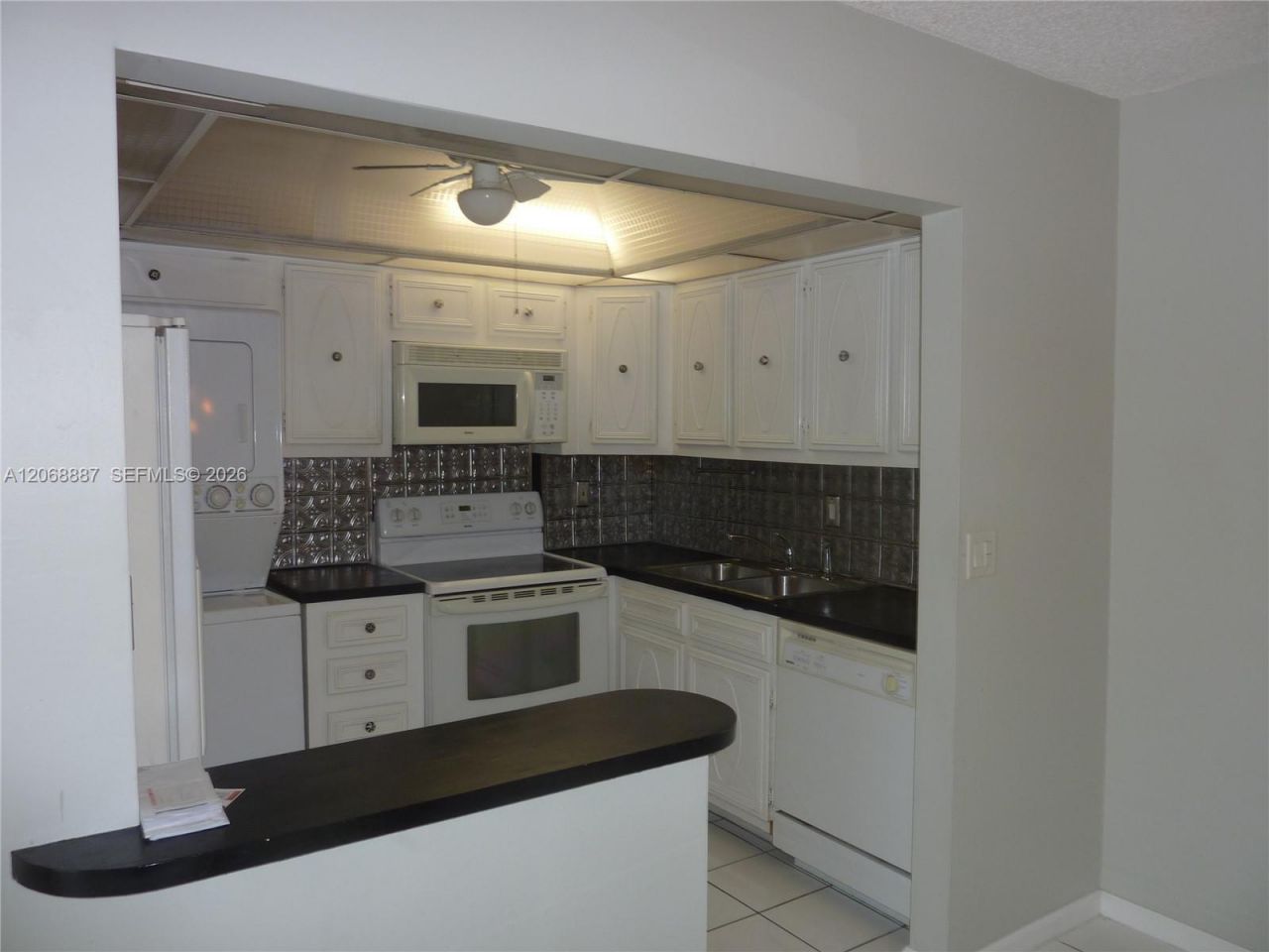 180 Cypress Club Dr, Unit 811, Pompano Beach, FL 33060 Photo