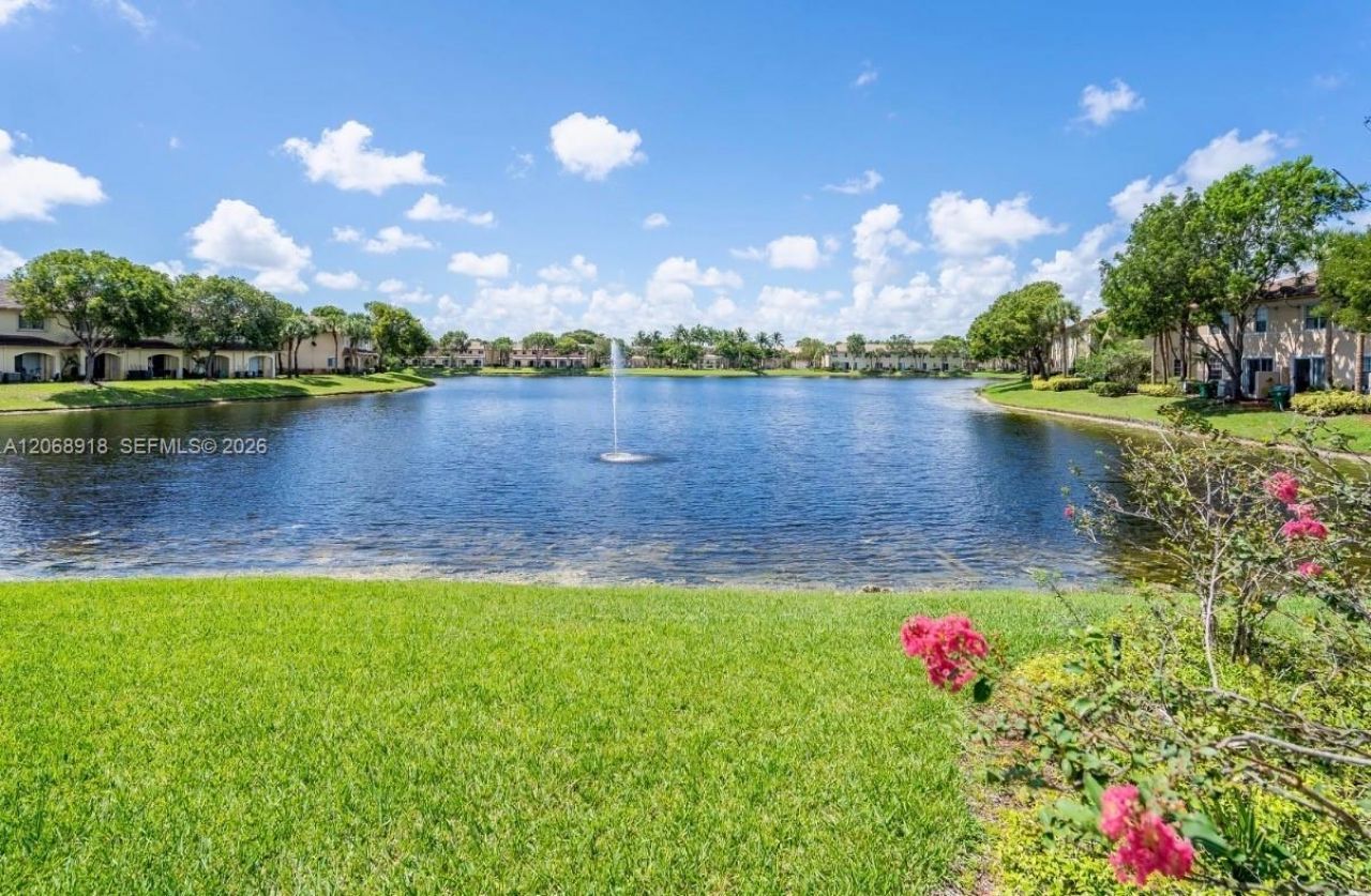 2517 SW 83rd Ter , Unit 105, Miramar, FL 33025 Photo