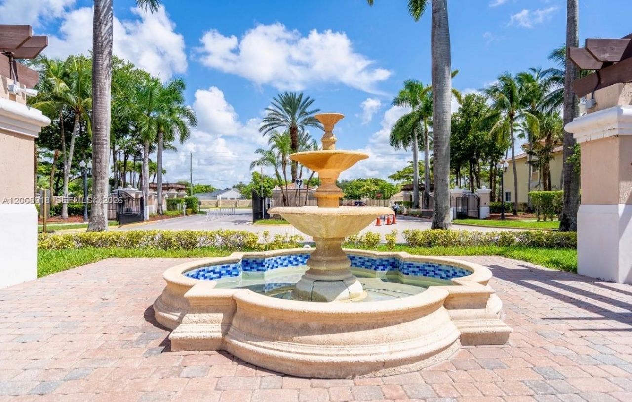 2517 SW 83rd Ter , Unit 105, Miramar, FL 33025 Photo