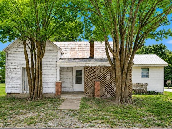 116 Frierson Street , Tallapoosa, GA 30176