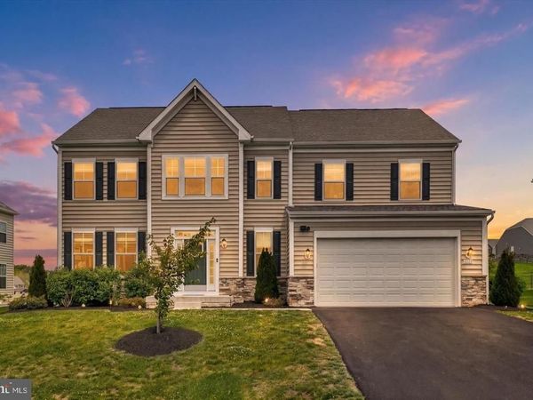 18234 PETWORTH CIRCLE , HAGERSTOWN, MD 21740