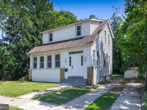 127 HEMLOCK AVENUE, LAUREL SPRINGS, NJ 08021