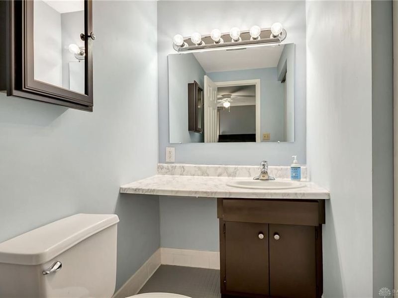 7365 W Chester Road, West Chester, OH 45069 Photo 27