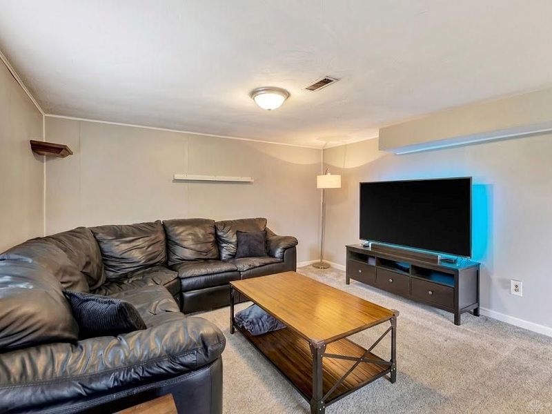 7365 W Chester Road, West Chester, OH 45069 Photo 36