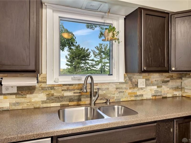 7365 W Chester Road, West Chester, OH 45069 Photo 8