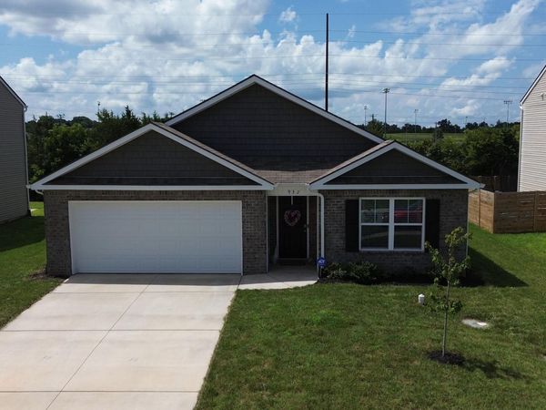 932 Blue Jay Way, Morristown, TN 37813
