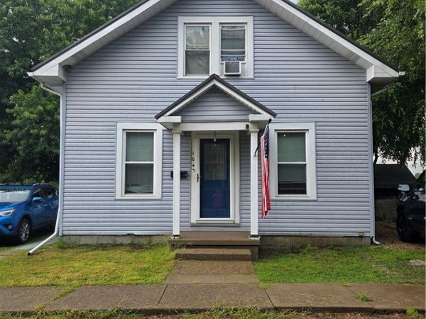 104 Penn Lane , St Clairsville, OH 43950