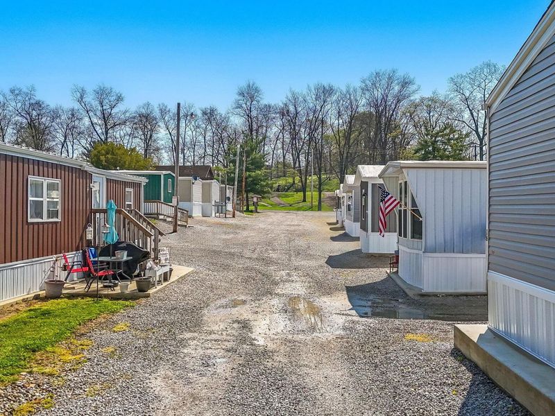 423 Donahey Drive, Unit 3, Utica, OH 43080 Photo 8