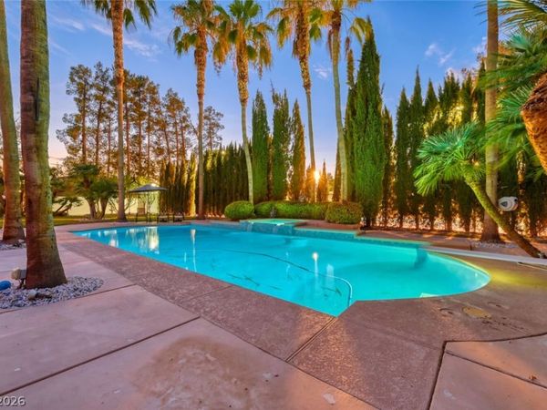 2426 Palomino Lane, Las Vegas, NV 89107