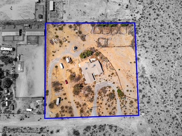 8075 Sally Street , Las Vegas, NV 89166