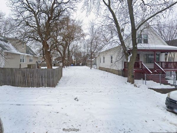 10542 S State Street , Chicago, IL 60628