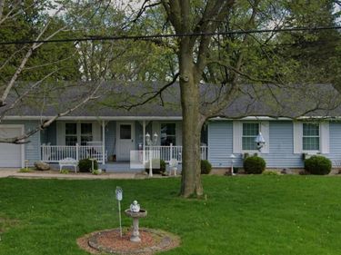 16019 Rivershore Lane, Buchanan Township, Mi 49107